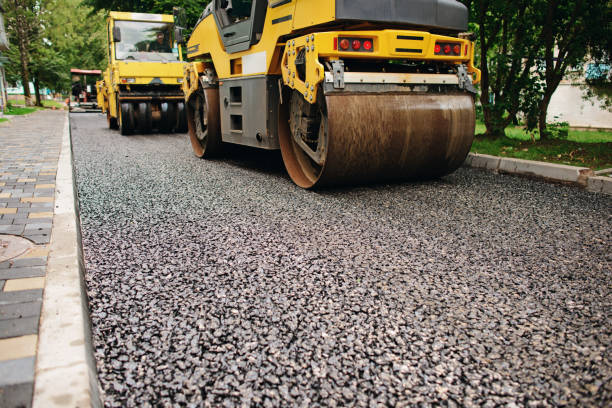 Best Driveway Resurfacing Pavers  in Indianola, WA